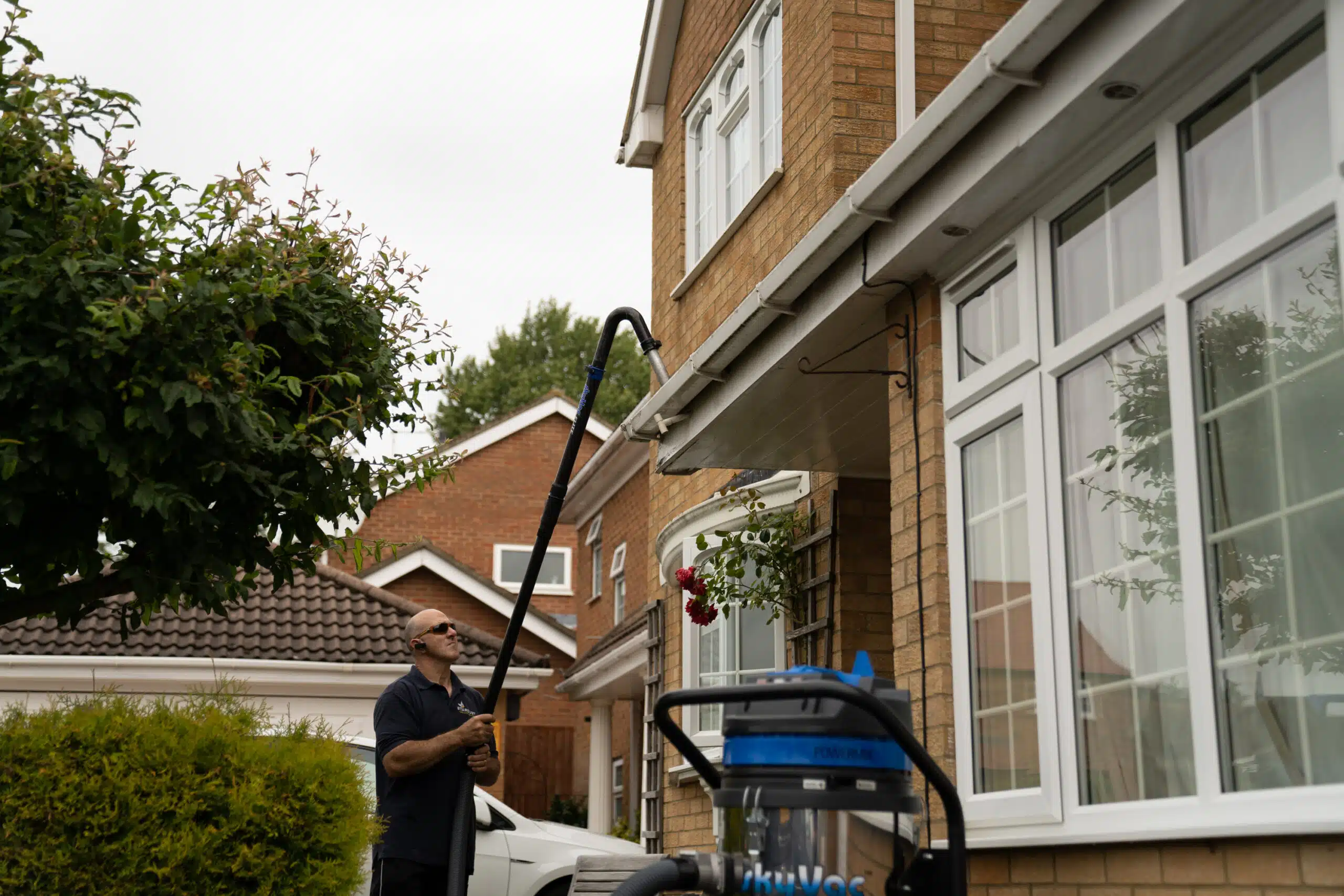 Gutter cleaning hero